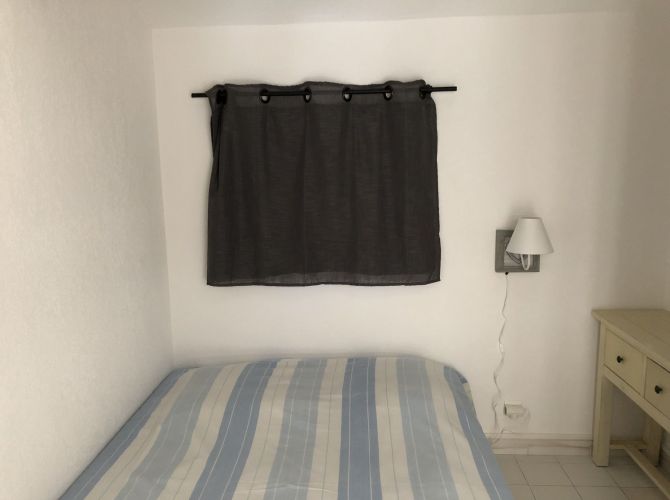 chambre N°2: petite chambre double au 1er étage