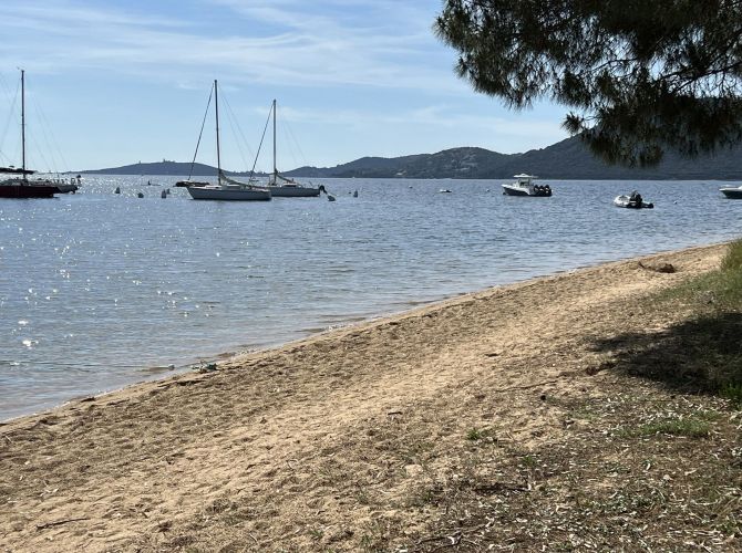 plage accès 200m à pieds